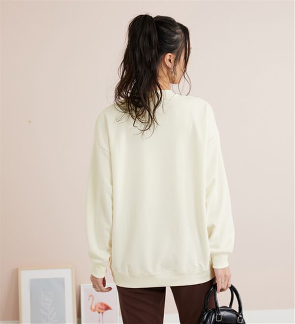 BELLUNA（ベルーナ）の「＜Ｄｉｓｎｅｙ＞【ミッキー】プリントポンチ素材ビッグシルエットトレーナー（トレーナー・スウェット）」｜詳細画像