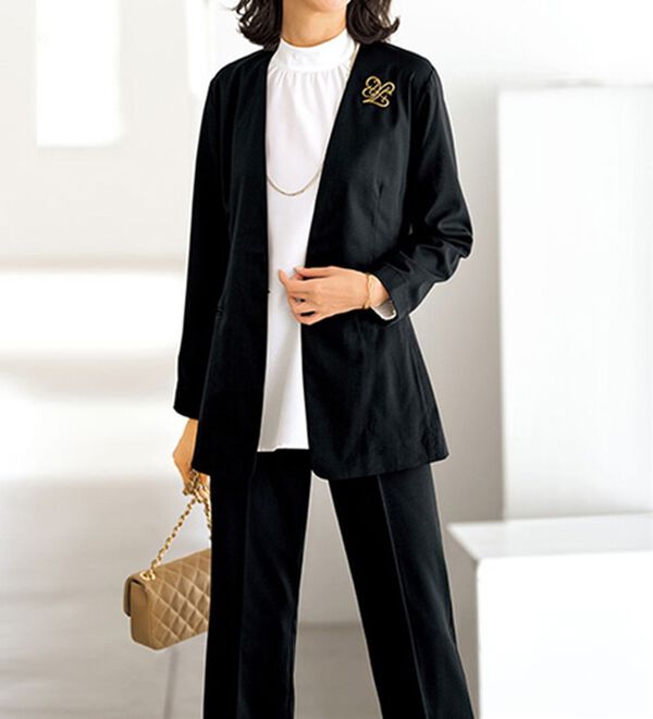 BELLUNA（ベルーナ）の「【４点セット】＜５つのラクが嬉しい！＞洗える！ストレッチ素材４点セットスーツ（その他スーツ）」｜詳細画像