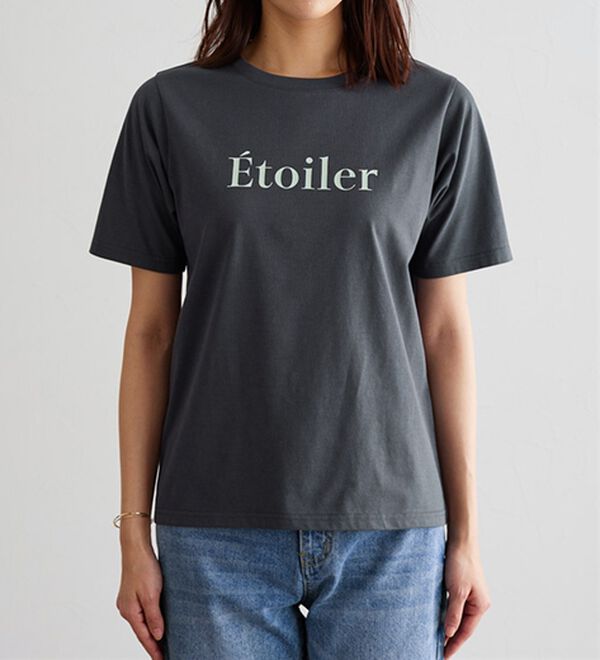 Pierrot（ピエロ）の「【イージーケア】選べるロゴＴシャツ（Tシャツ）」｜詳細画像