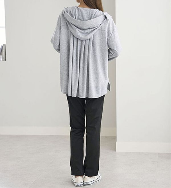 BELLUNA（ベルーナ）の「絶対に焼けたくない！後プリーツＵＶパーカー（パーカー）」｜詳細画像