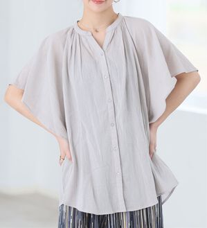 A HAPPY MARILYN（アハッピーマリリン）の「【大きいサイズ】【Ｌ～６Ｌ】フレアスリーブワイドブラウス【風通るプレミアム】（ブラウス）」｜ライトベージュ