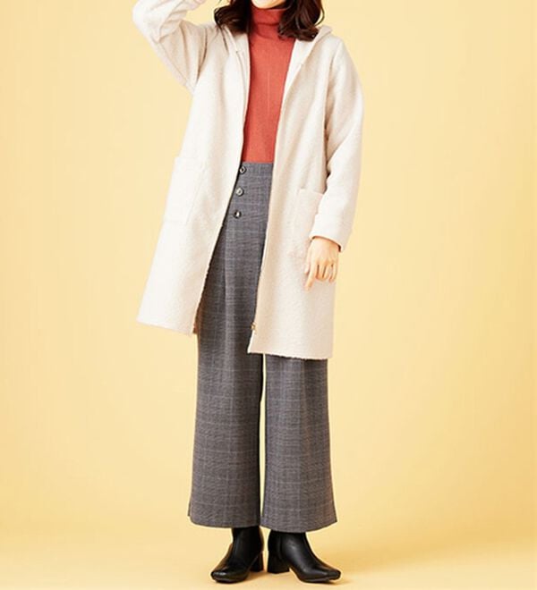 BELLUNA（ベルーナ）の「ボア素材フードデザインコート（ロングコート）」｜詳細画像