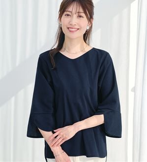 alotta（アロッタ）の「【接触冷感】着痩せが叶う！チューリップ袖ブラウスＴシャツ（ブラウス）」｜ネイビー