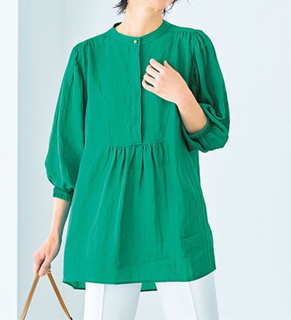 VINNO（ヴィノ）の「ノーザンリネン混袖ボリュームチュニック（ブラウス）」｜グリーン
