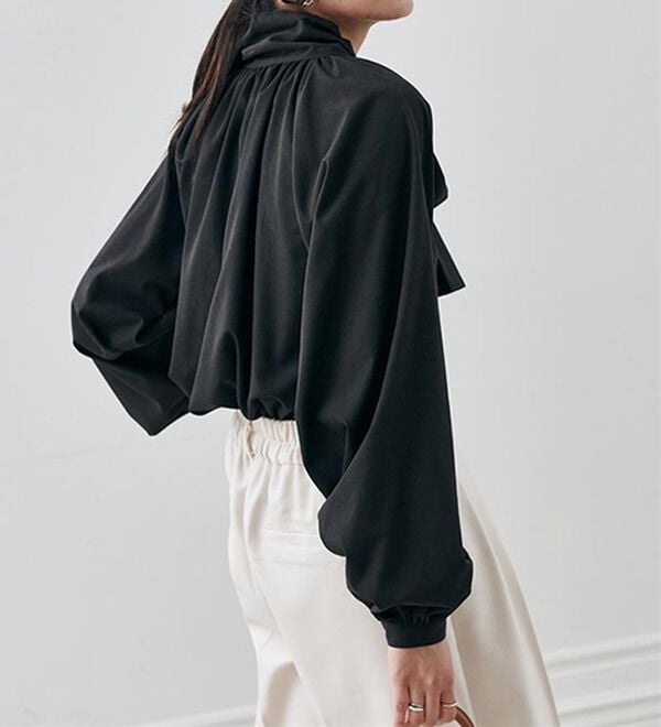 RANAN（ラナン）の「ボリュームボウタイブラウス（ブラウス）」｜詳細画像