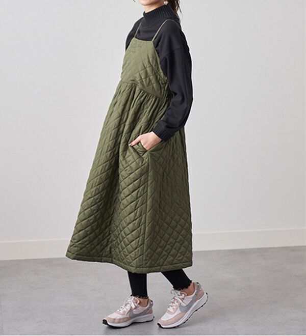 BELLUNA（ベルーナ）の「まるで着る毛布！静電防止付裏ファーニットリブトレーナー（トレーナー・スウェット）」｜詳細画像