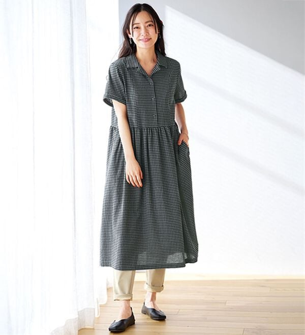 BELLUNA（ベルーナ）の「＜＆ｃｏｃｏｃｈｉ＞サラリ綿混素材チェック柄ワンピース（シャツワンピース）」｜グレー系ギンガム