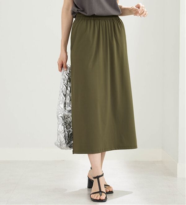 BELLUNA（ベルーナ）の「【セットアップ】重ね着風プルオーバー＆スカートセット（アンサンブル）」｜詳細画像