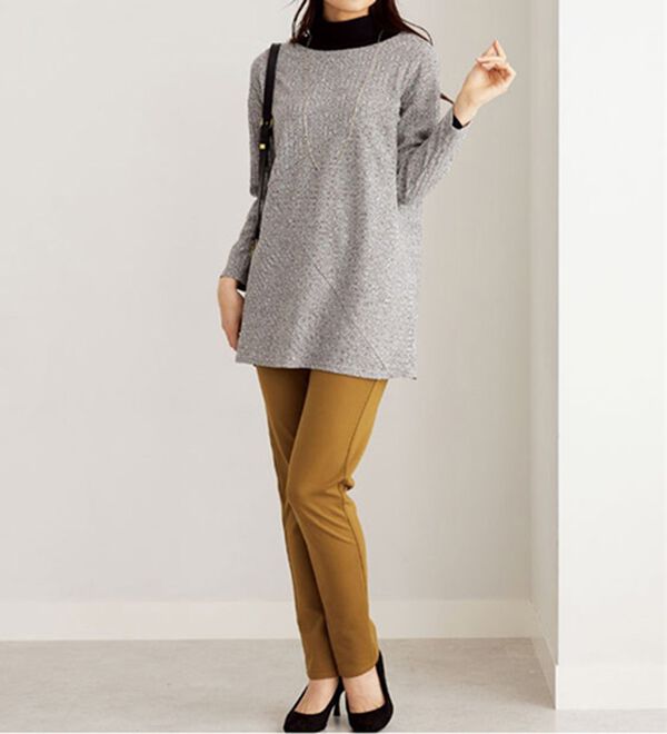 BELLUNA（ベルーナ）の「杢調テレコ素材切替デザインチュニック（チュニック）」｜詳細画像