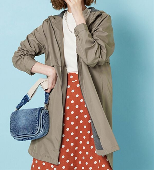 BELLUNA（ベルーナ）の「はっ水加工ボンディング素材ロング丈パーカー（ハーフコート）」｜詳細画像