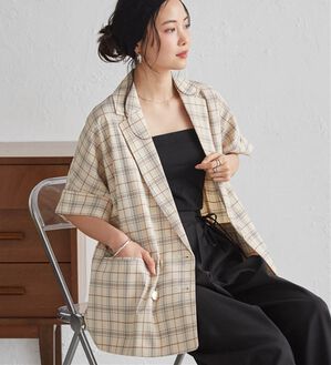 RANAN（ラナン）の「【新色追加】麻調ダブルボタンハーフスリーブジャケット（テーラードジャケット）」｜ベージュチェック