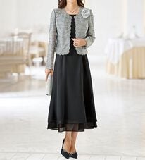 BELLUNA（ベルーナ）の「ラメ入り刺繍レースワンピースアンサンブル（ワンピースセットスーツ）」