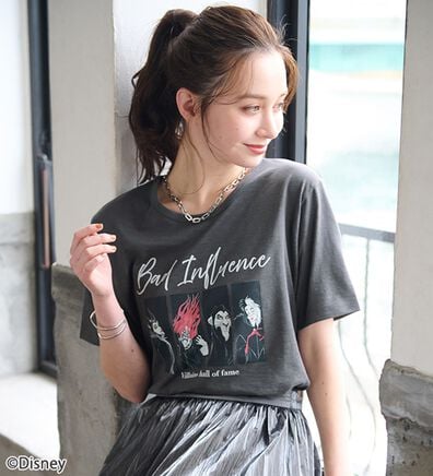 BELLUNA（ベルーナ）の「＜Ｄｉｓｎｅｙ＞キャラクタープリントヴィンテージ風Ｔシャツ（チュニック）」