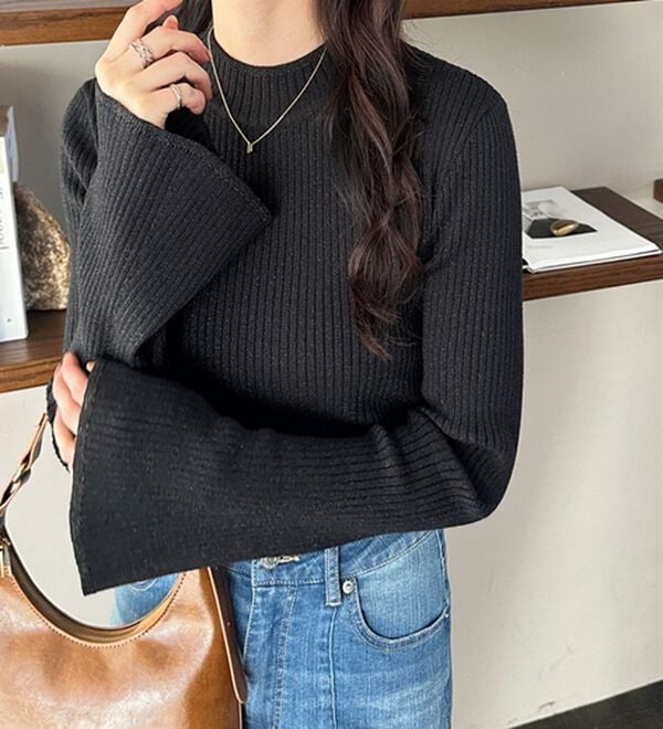 GeeRA（ジーラ）の「フレア袖ラメリブショートニットトップス（ニット・セーター）」｜詳細画像