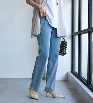 BELLUNA（ベルーナ）の「ヒンヤリ快適！接触冷感ニットデニムパンツ（フルレングスパンツ）」｜サックス