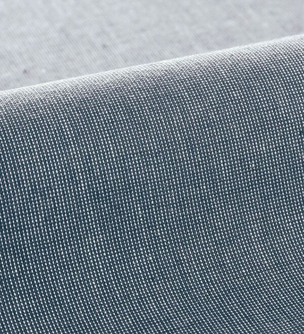 BELLUNA（ベルーナ）の「綿１００％シャンブレーパネル配色刺しゅうオーバーブラウス（チュニック）」｜詳細画像