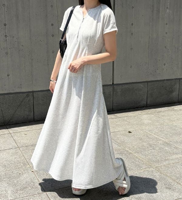 GeeRA（ジーラ）の「前後2WAYハーフジップフレンチ袖ワンピース（カットソーワンピース）」｜詳細画像