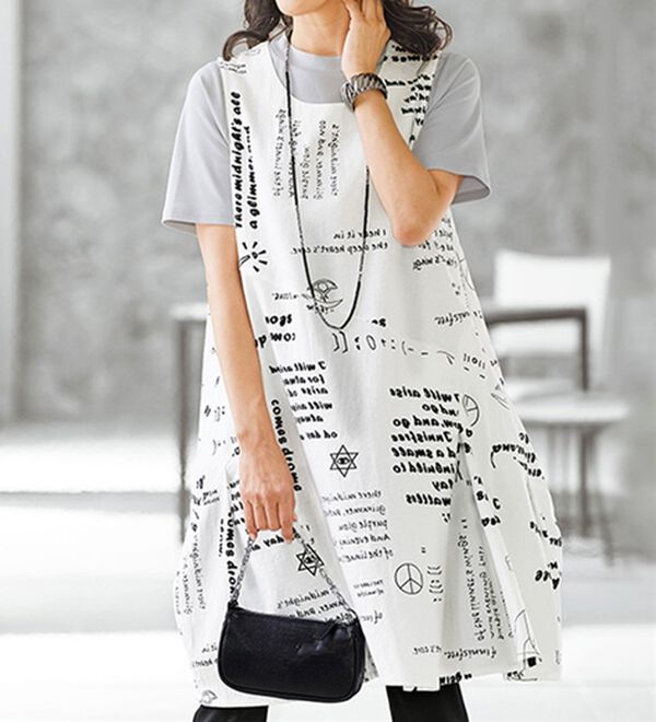 BELLUNA（ベルーナ）の「モダンプリント切替コクーンジャンパードレス（チュニック）」｜オフ白系