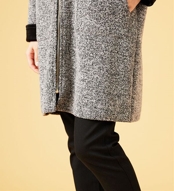 BELLUNA（ベルーナ）の「裏ベロア素材フードデザインコート（ロングコート）」｜詳細画像