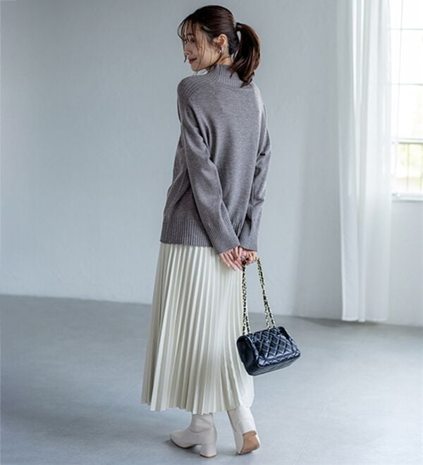 BELLUNA（ベルーナ）の「トレーナーがカジュアルすぎる方に！洗えるリブハイネックニット（ニット・セーター）」｜詳細画像