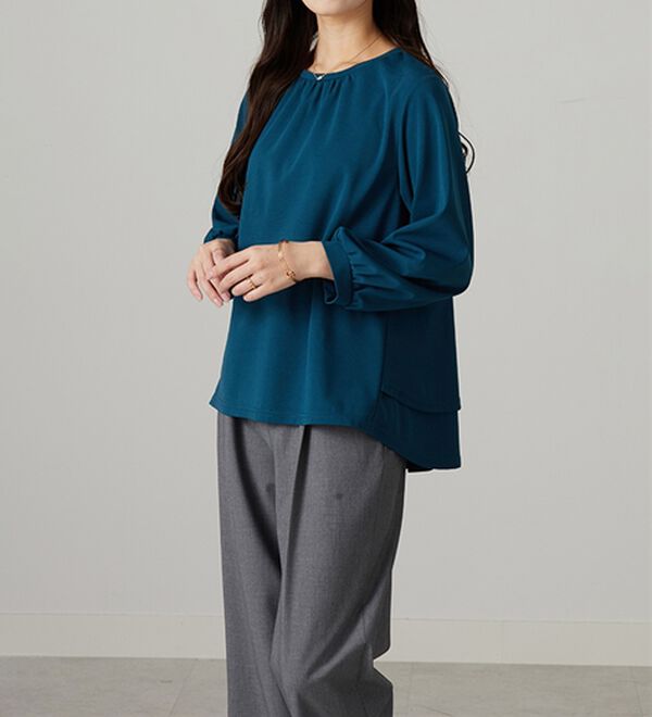 BELLUNA（ベルーナ）の「【再入荷】ボリューム袖美人顔バックフレアーＴブラウス（ブラウス）」｜詳細画像