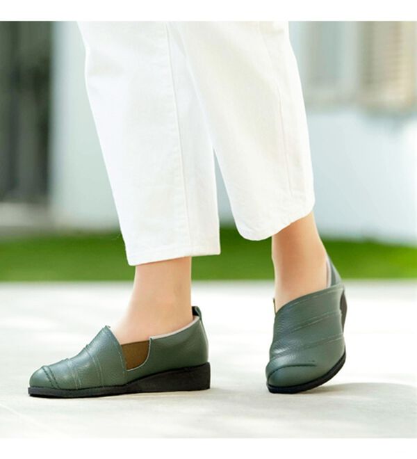 BELLUNA（ベルーナ）の「柔らか～！イタリアンレザー快適スリッポン（スリッポン）」｜詳細画像