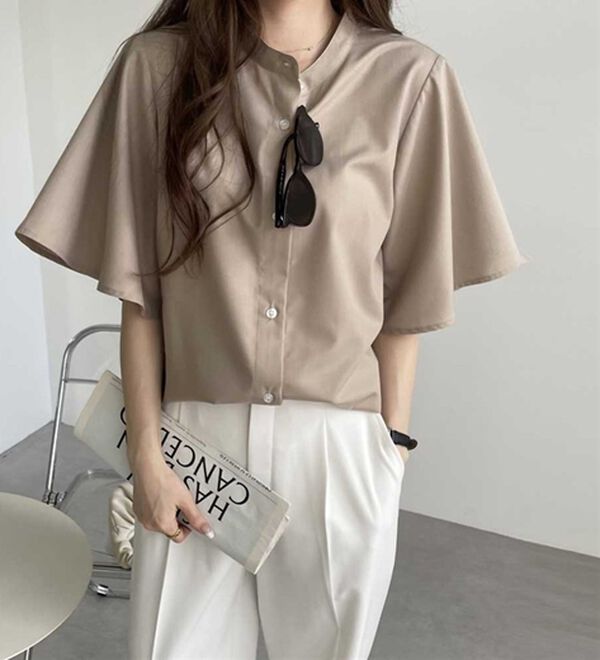 GeeRA（ジーラ）の「フレアー袖バンドカラーブラウス（ブラウス）」｜詳細画像