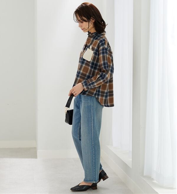 BELLUNA（ベルーナ）の「アニマル刺しゅう多ボタンデザインブラウス（ブラウス）」｜詳細画像