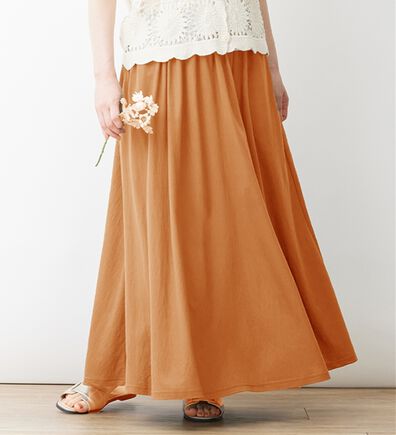 Viola e Viola（ヴィオラ エ ヴィオラ）の「【接触冷感機能付】ひんやり冷感ギャザーフレアースカート（ロングスカート）」