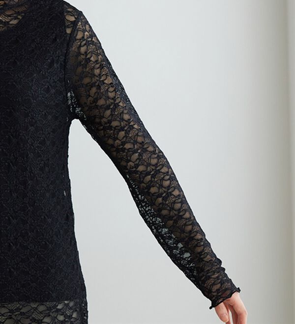 BELLUNA（ベルーナ）の「【重ね着にぴったり♪】のびやかレース素材メロー使いインナー（カットソー）」｜詳細画像