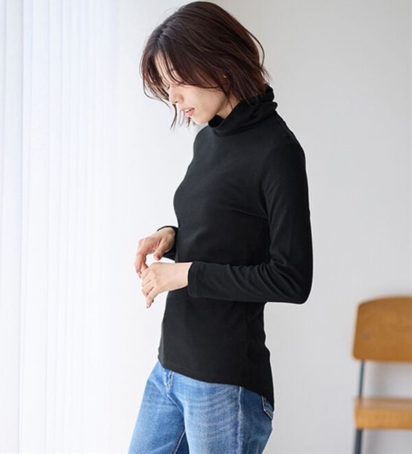 LAVIENNE（ラヴィエンヌ）の「【医師オススメ】綿１００％吸湿発熱あったかインナー　タートルネックインナー長袖（肌着・インナーウェア）」｜詳細画像