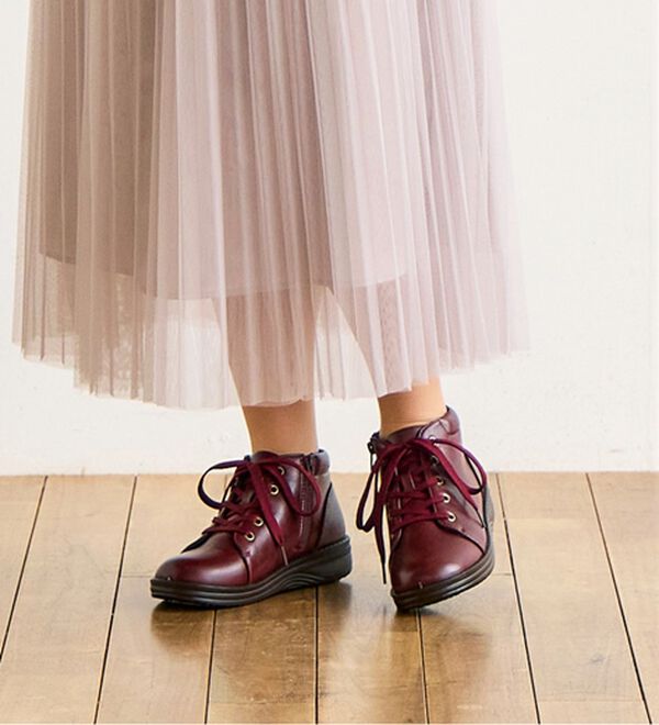 BELLUNA（ベルーナ）の「幅広レースアップショートブーツ（ブーツ）」｜詳細画像