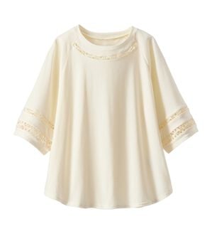 BELLUNA（ベルーナ）の「衿＆袖ハシゴレース使いプルオーバー（カットソー）」｜アイボリー