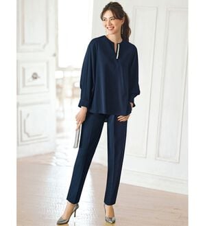 BELLUNA（ベルーナ）の「快適ストレッチ！パール調デザインセットアップ（セットアップ）」｜ネイビー
