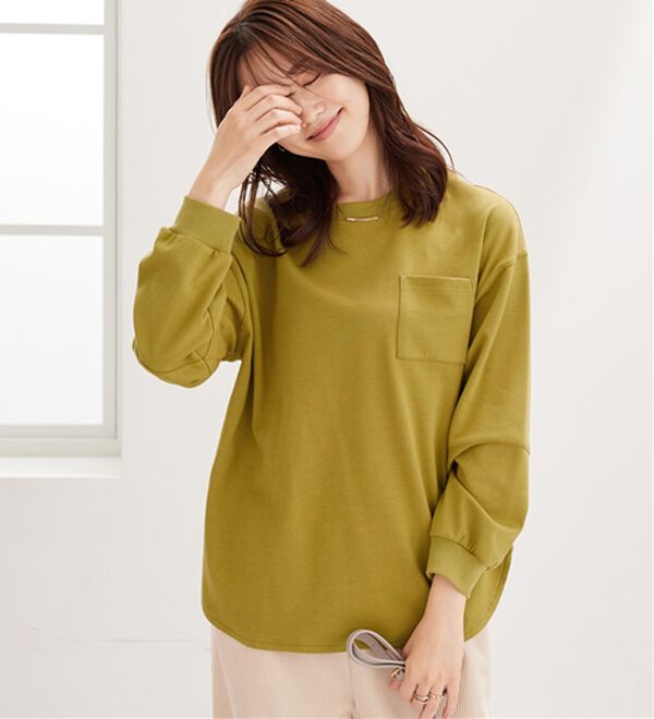 BELLUNA（ベルーナ）の「吸湿発熱ポンチ素材袖切替プルオーバー（カットソー）」｜詳細画像