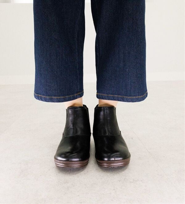 BELLUNA（ベルーナ）の「幅広軽量柔らかソールのスリッポンブーツ（ブーツ）」｜詳細画像