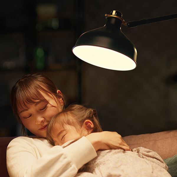 「停電時に自動点灯！ＬＥＤライト電球２個組（照明・ライト）」｜詳細画像