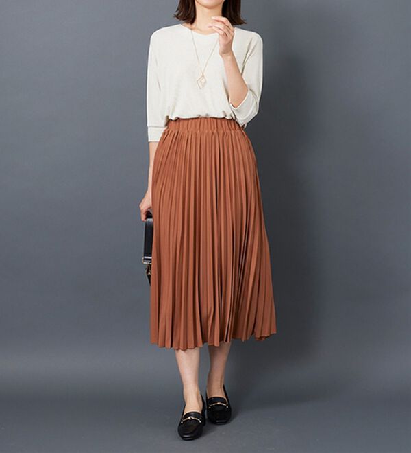 BELLUNA（ベルーナ）の「ラメ調ドルマンプルオーバー（カットソー）」｜詳細画像