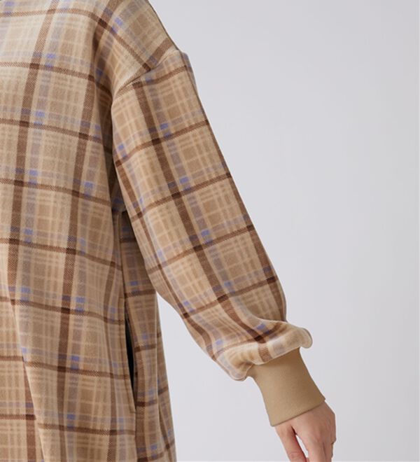 BELLUNA（ベルーナ）の「ふんわりなめらか裏ベロアワンピース（カットソーワンピース）」｜詳細画像