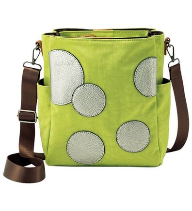 BELLUNA（ベルーナ）の「ドットモチーフショルダー（ショルダーバッグ）」