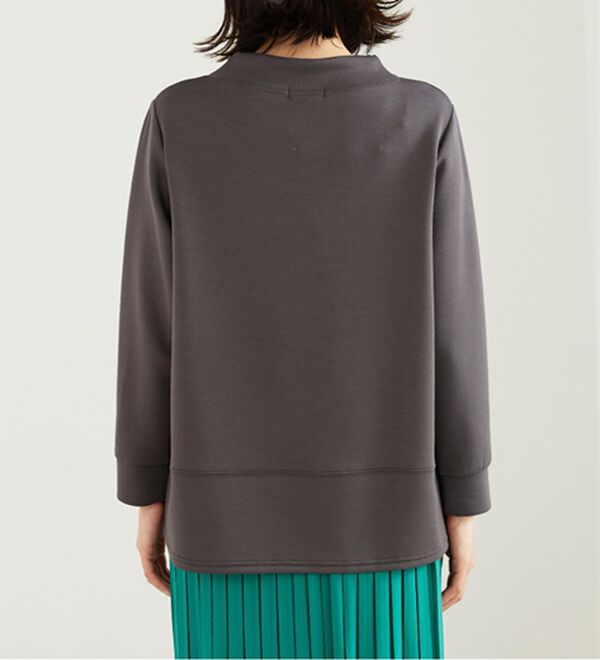 BELLUNA（ベルーナ）の「ワイドネック切替デザインプルオーバー（カットソー）」｜詳細画像