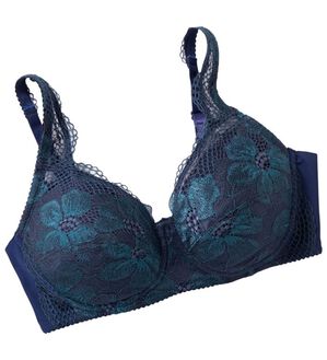 LAVIENNE（ラヴィエンヌ）の「心地よく整える大人のノンワイヤーブラ（ノンワイヤーブラ）」｜ネイビー