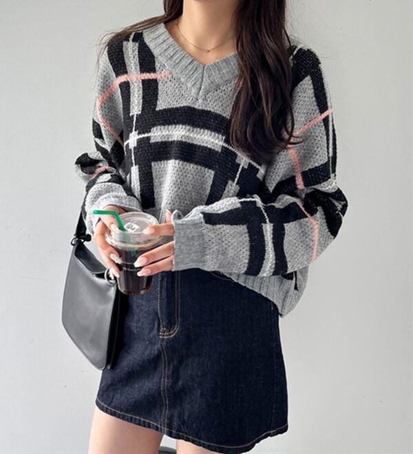 GeeRA（ジーラ）の「チェック柄ニットプルオーバー（ニット・セーター）」｜詳細画像