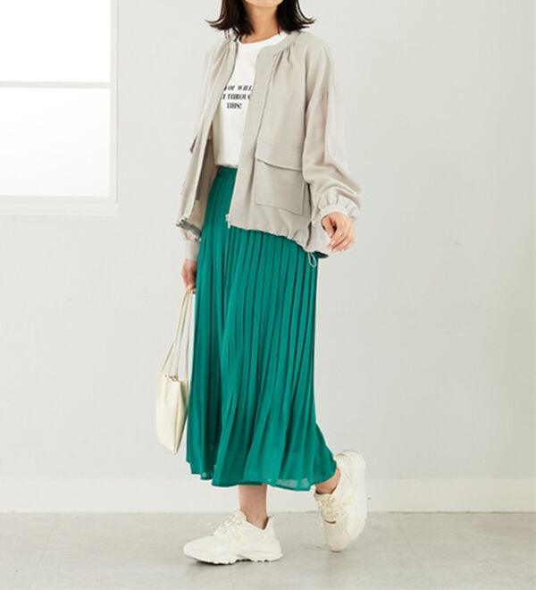 BELLUNA（ベルーナ）の「とろみ素材ポケットデザインブルゾン（ブルゾン）」｜詳細画像