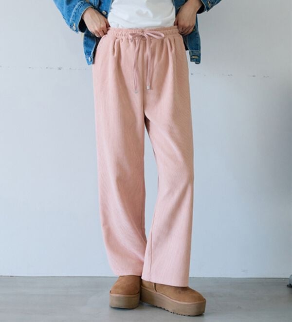 BELLUNA（ベルーナ）の「なめらかコーデュロイワイドパンツ（ワイドパンツ・ガウチョ）」｜詳細画像