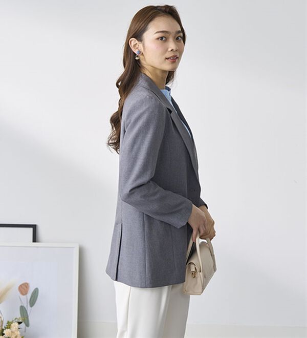 BELLUNA（ベルーナ）の「＜楽スタフィット＞シリーズ（ジャケット・パンツ・ベスト）（フルレングスパンツ）」｜詳細画像