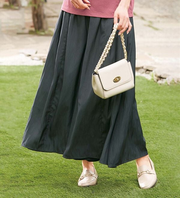 LAVIENNE（ラヴィエンヌ）の「すっきり上品見えスカーチョ（ワイドパンツ・ガウチョ）」｜スミクロ