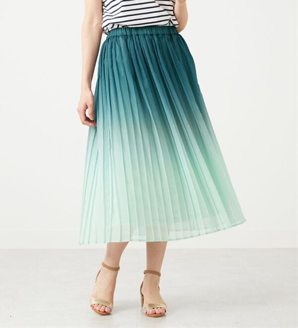 BELLUNA（ベルーナ）の「プリーツデザイングラデーションスカート（ロングスカート）」｜詳細画像