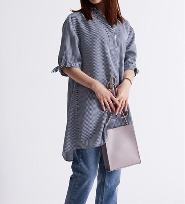 BELLUNA（ベルーナ）の「【接触冷感】麻調素材袖リボン使いシャツチュニック（チュニック）」｜詳細画像