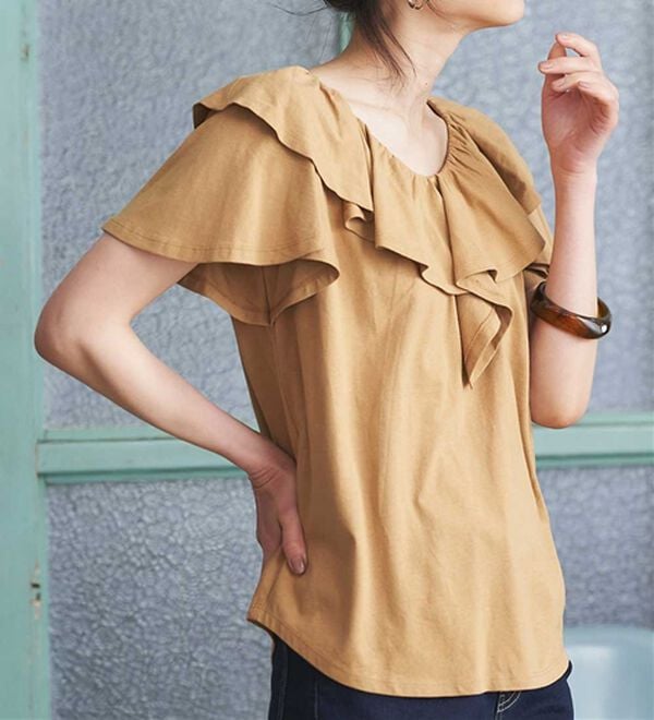 RANAN（ラナン）の「ひんやり！綿１００％フリル衿カットソープルオーバー（カットソー）」｜詳細画像